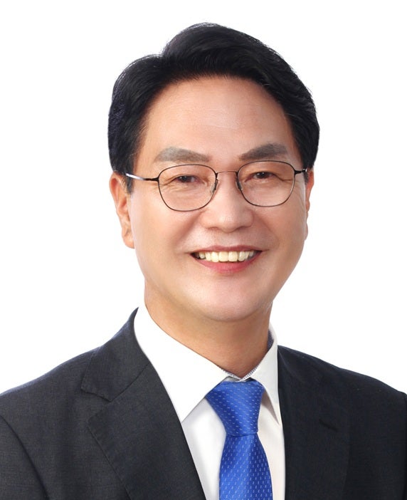심덕섭 <b>고창군수</b> “수사 통해 진실 밝혀질 것"