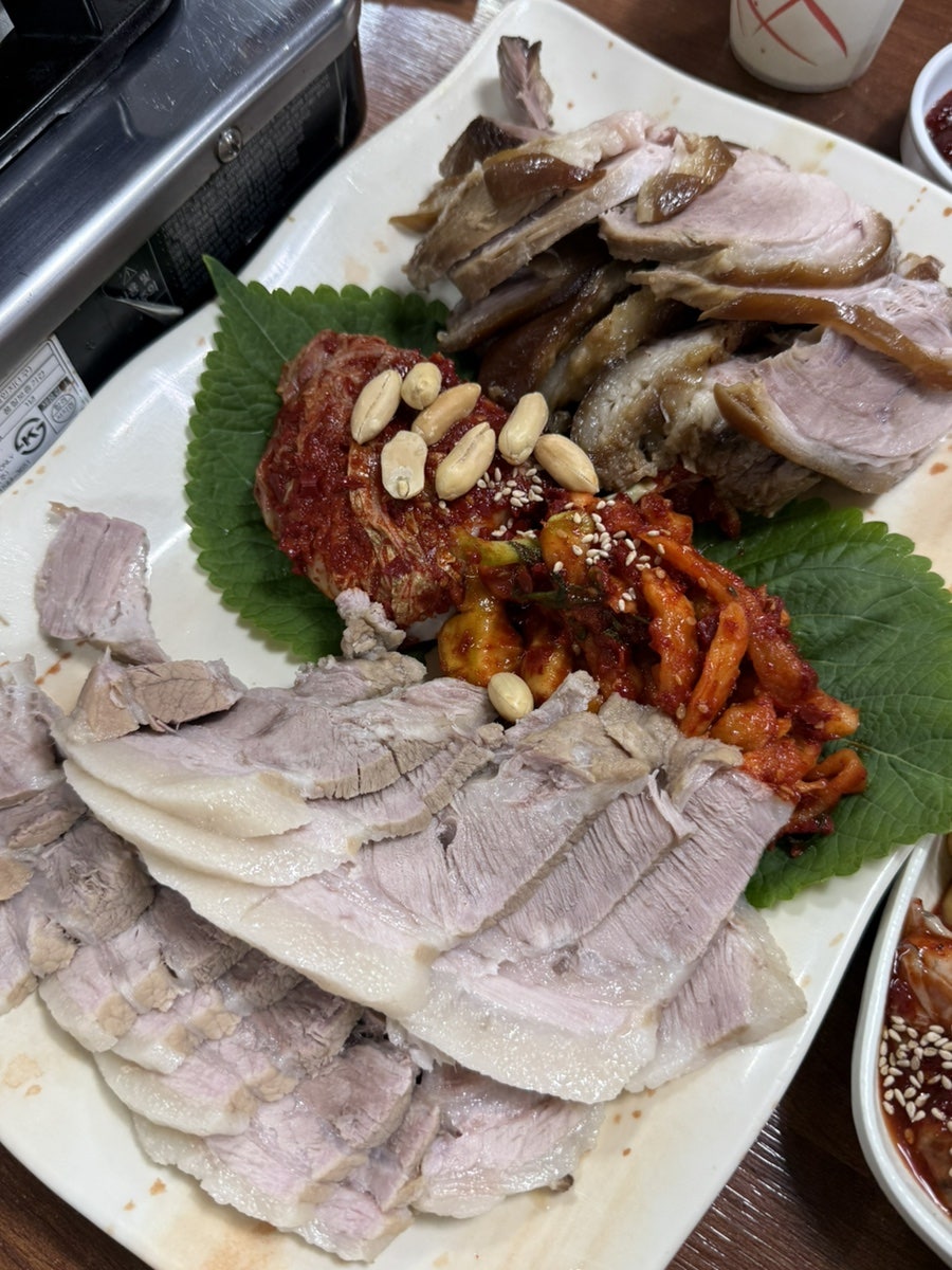 장군굴보쌈 사진 5