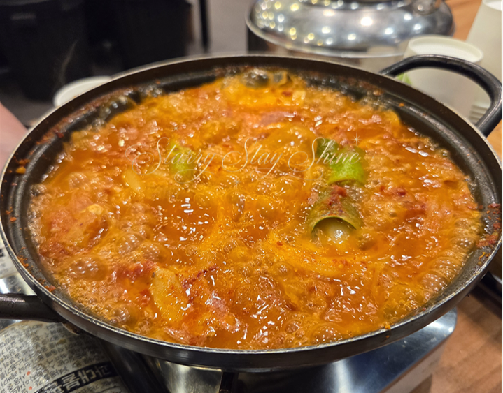 상하생고기김치찌개 사진 3
