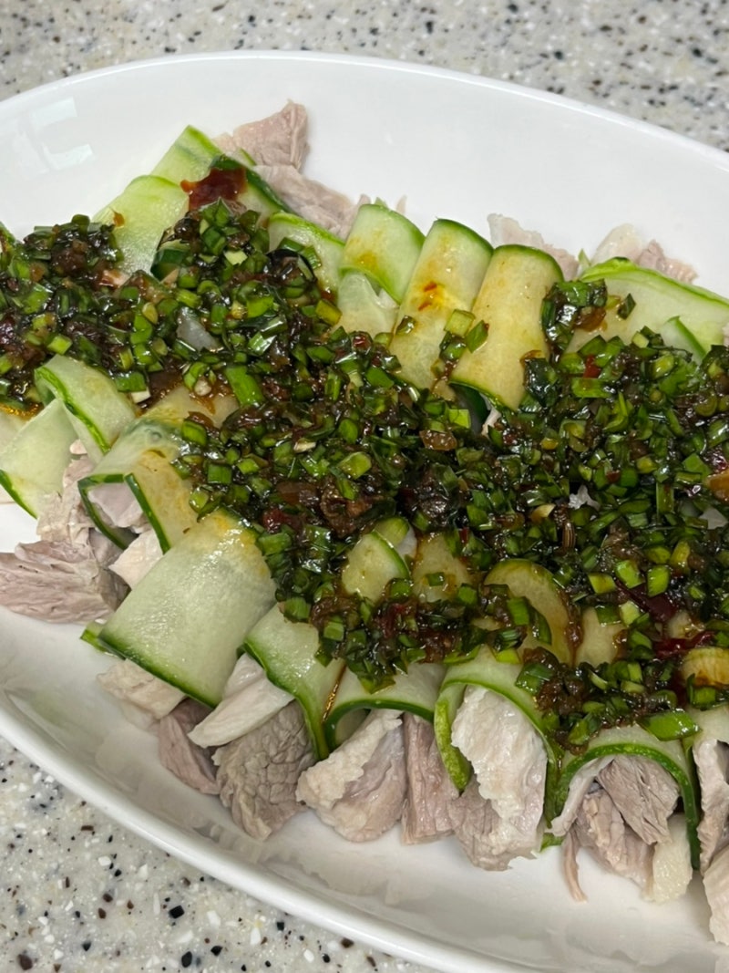 여름 입맛 되찾아준 산니백육(蒜泥白肉) 레시피(+라조장 대체법)