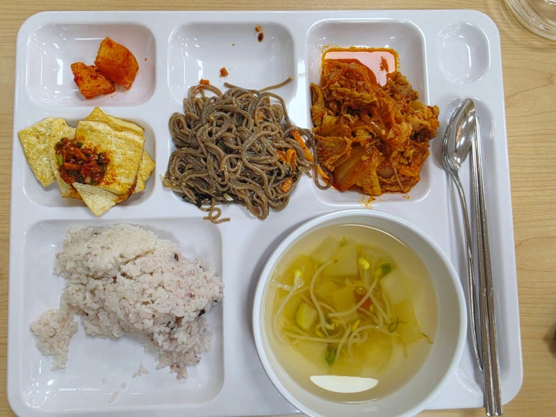 공덕 외부인 식사 가능한 '서울신용보증재단 구내식당'