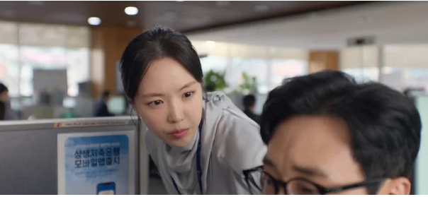 손나은, '김부장' 속 신선한 변주…발연기 꼬리표 떼나? [RE스타]