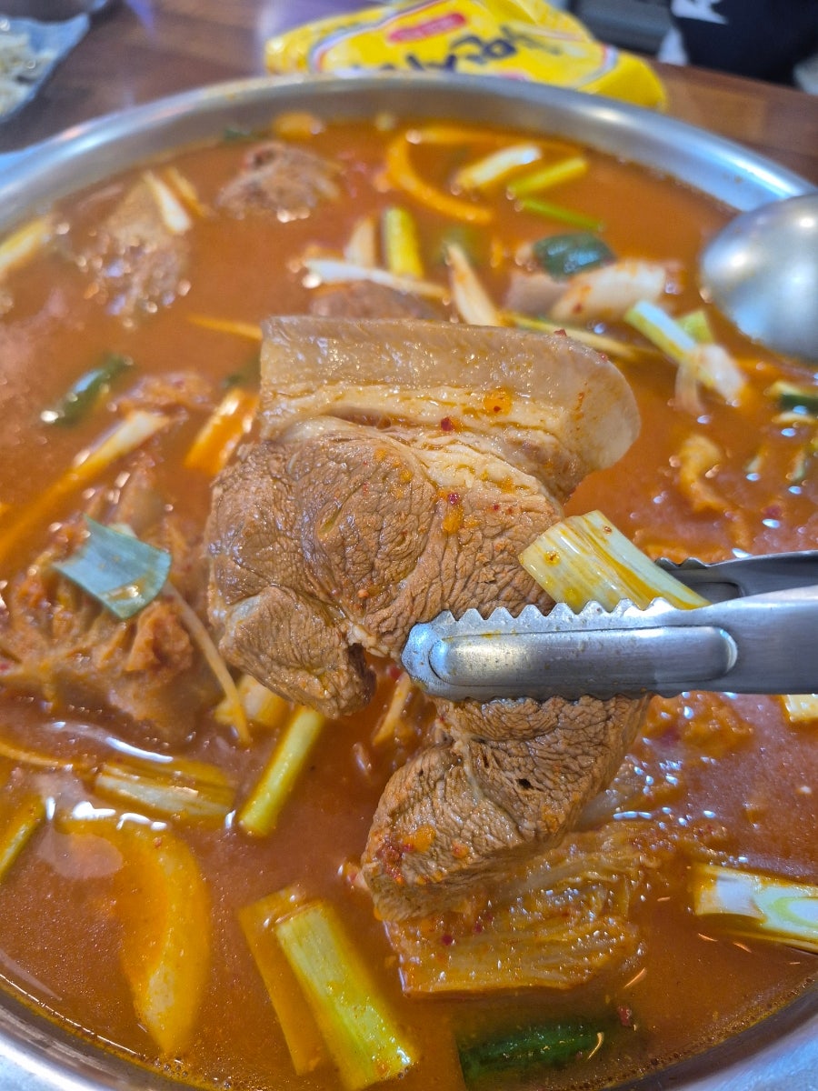 사랑담은 묵은지찜찌개 일동점 사진 1
