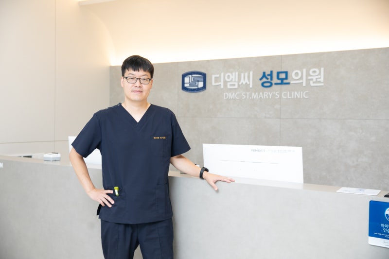 은평구 깁스 발목 삐끗! 깁스(부목)하려면 응급실 가야 할까? 의원의 빠른 판단이 중요한 이....
