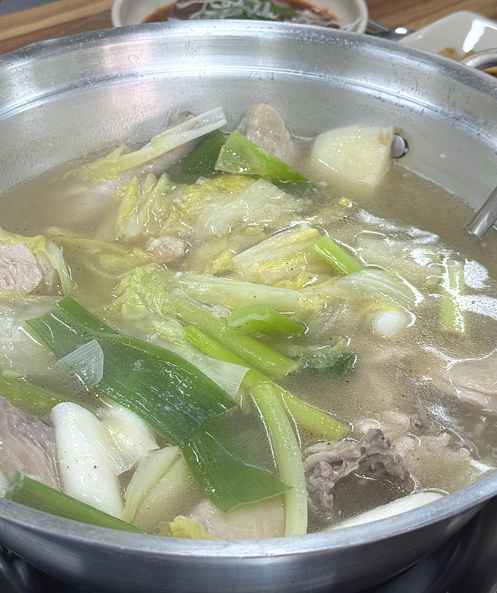 송도 동대문 닭한마리 사진 1