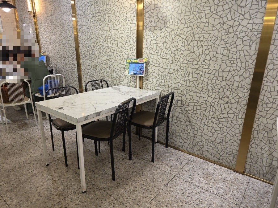 라라코스트 목동점 사진 5