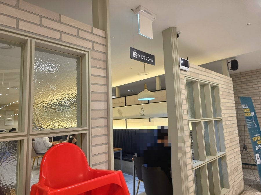 라라코스트 목동점 사진 6