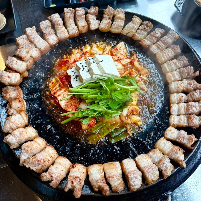 서산호수공원 고깃집 솥돈 서산호수공원점 삼겹살맛집 또또간집