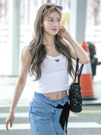 "11년 만에 결국…" 트와이스 사나, 일본 톱배우와 스크린 데뷔 선언한 놀라운 근황