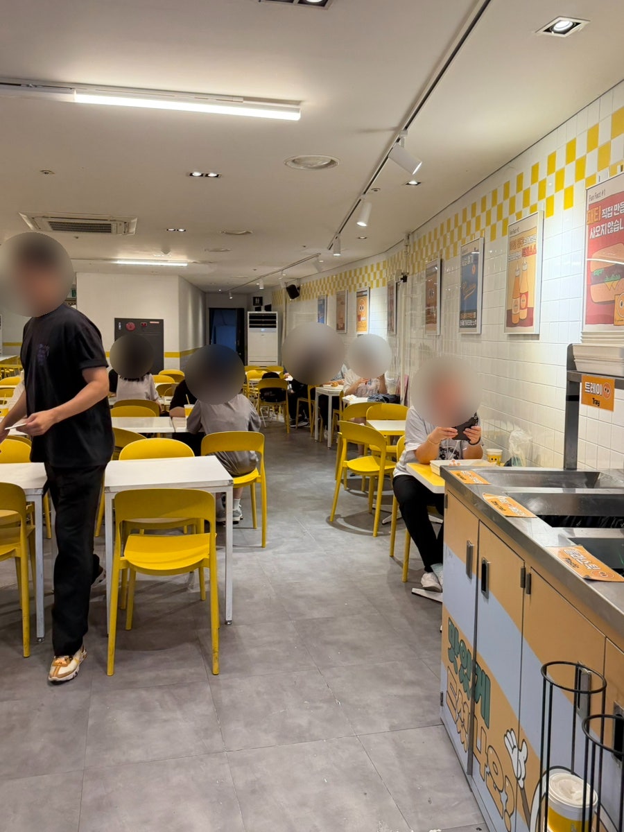 크라이치즈버거 삼성역점 사진 6