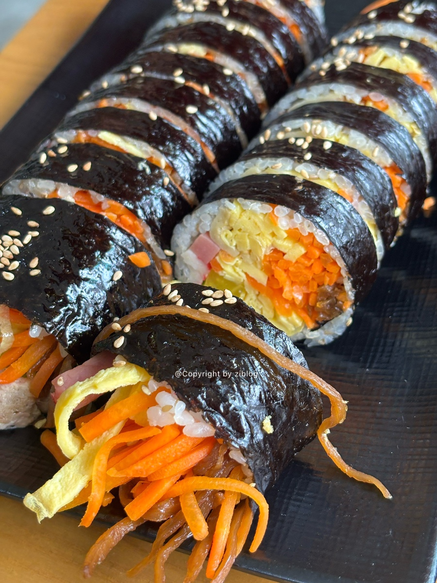 Dahuigimbap photo 1