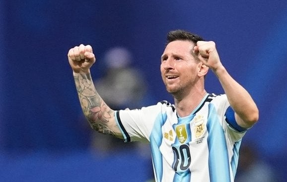 메시 죽다살았다 PK 실축했으나 <b>아르헨티나 역전승</b> 이집트... 