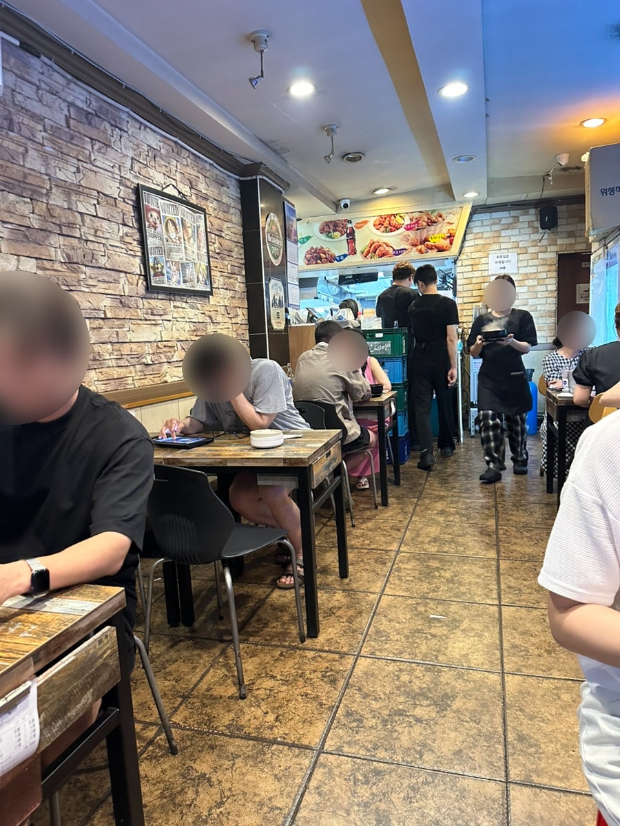 찬미치킨 못골점 사진 2
