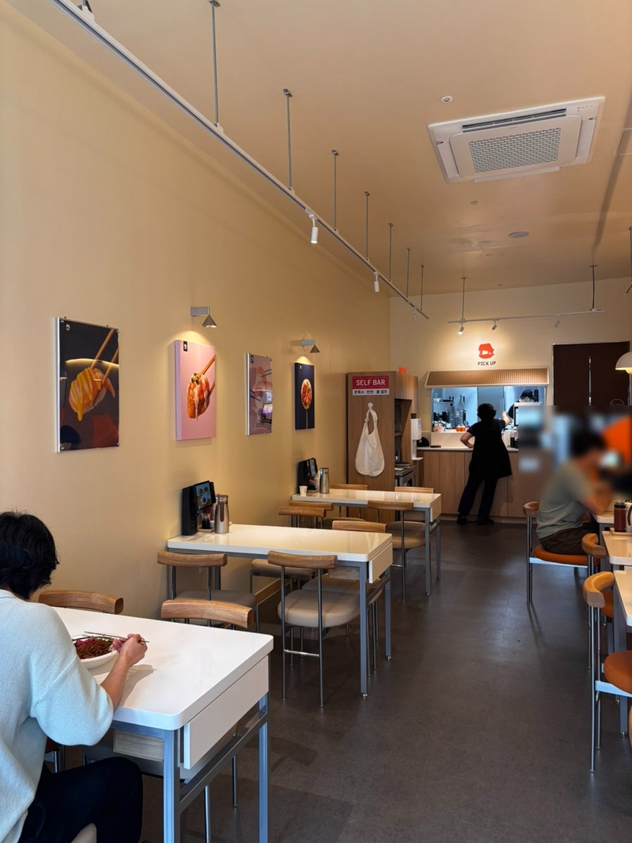 육회바른연어 광교점 사진 5
