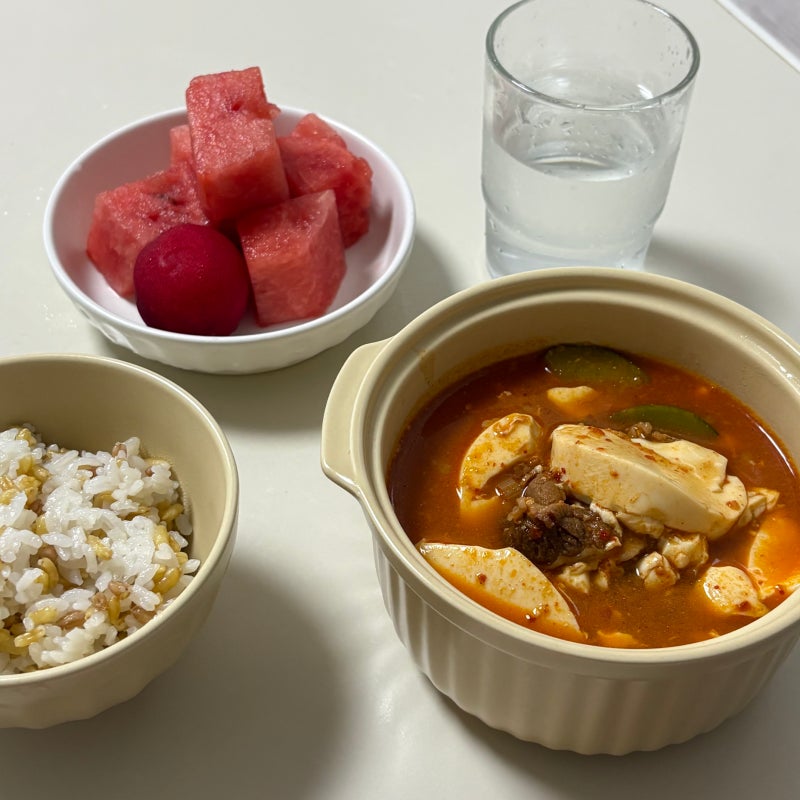 우삼겹 순두부찌개 만들기 | 우삼겹 넣은 얼큰 순두부찌개 레시피