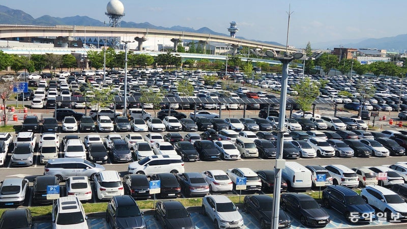 [부산 여행 팁] 김해공항 자차 이용 필수! 주차 요금, 할인, 예약 주차장 총정리 팁