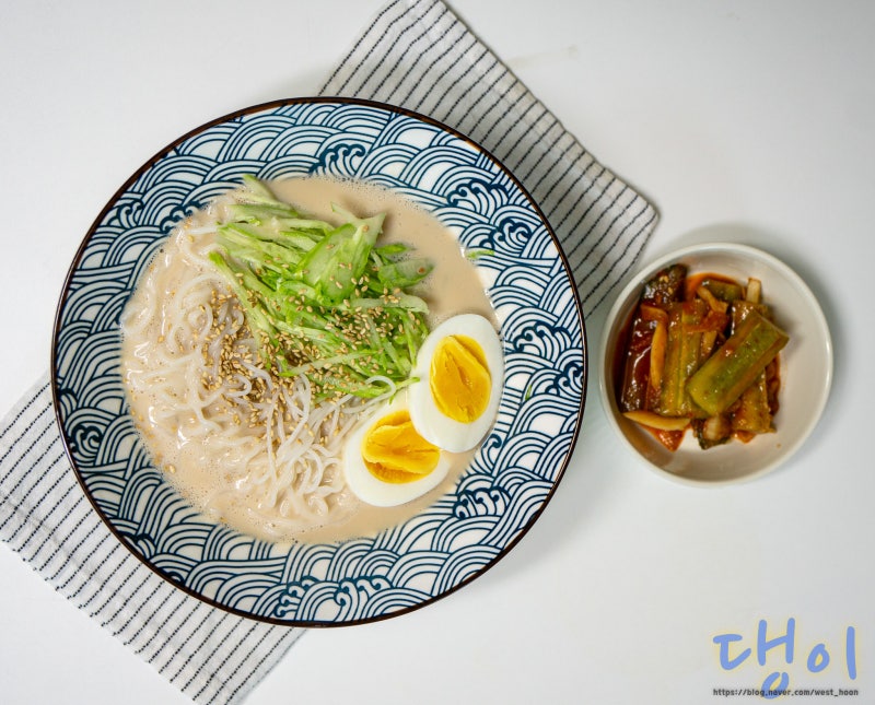 풀무원 콩물로 1분 완성 콩국수, 두부면으로 즐기는 여름 다이어트식단