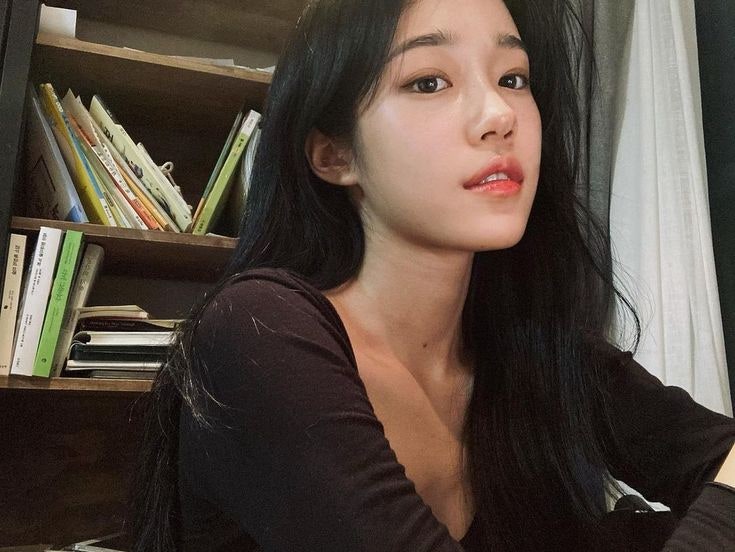 얼짱 출신 이대생 노윤서 '무명 없이 뜬 이유?' 프로필 나이 키 동궁 관전포인트