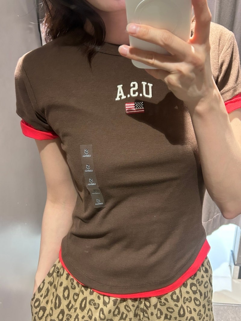 스파오 레드 브라운 반팔티 레이어드 키티호피레오파드 바지