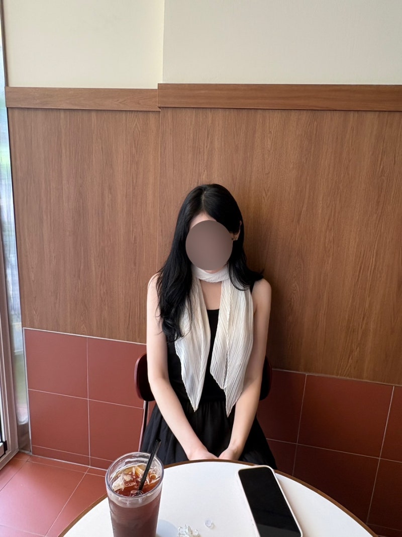 이세이미야케 플리츠플리즈 스카프 화이트 (with ZARA 세일 구경 입어보기 )