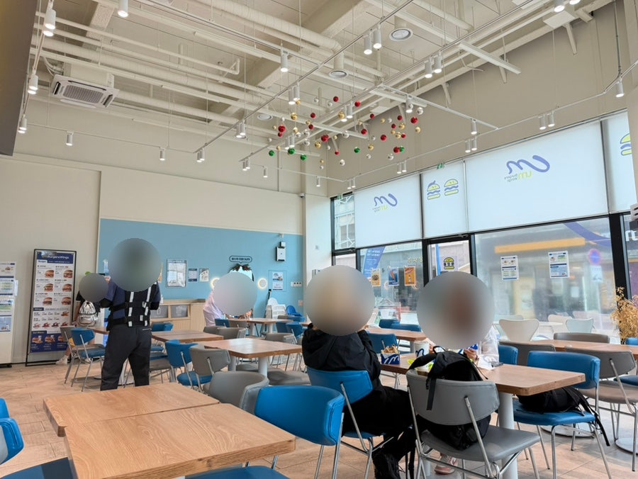 움버거앤윙스 뽀로로테마파크월미도점 사진 2