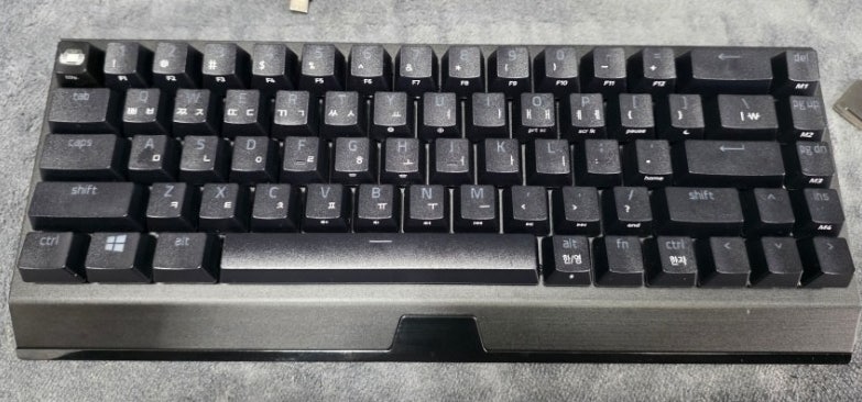 침수로 작동불 고장 레이저 블랙위도우 키보드 세척 및 PCB기판 수리
