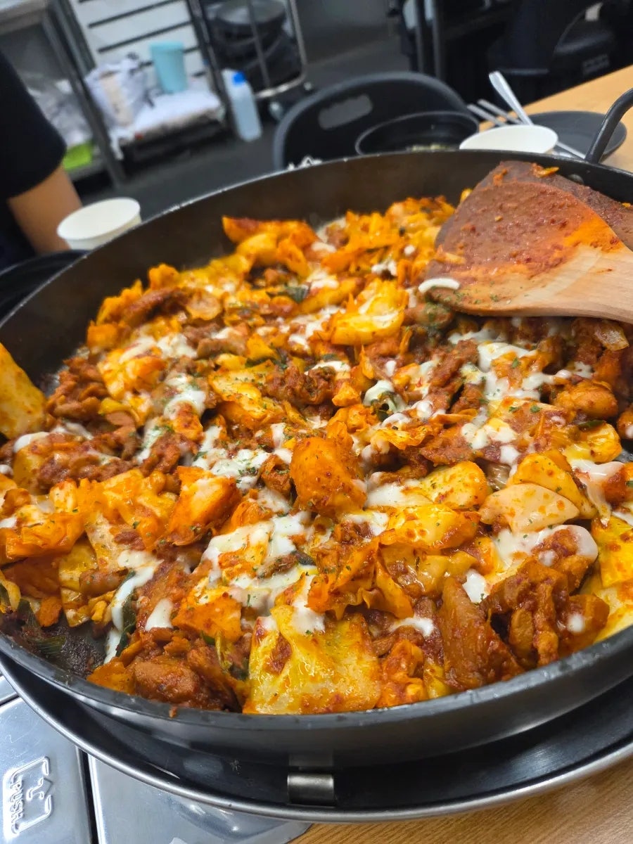 유가네닭갈비 금천구청점 사진 4