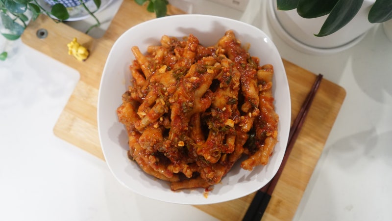 닭발 볶음 매운 닭발 만들기 뼈있는 닭발 레시피 매운 닭발 양념 레시피