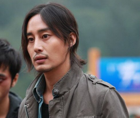 "대체 집안이 어떻길래?" 우리가 몰랐던 연예계 숨겨진 '회장님 자녀' 7인, 설마 그 정도였어?