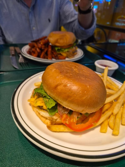 역삼역 수제버거 맛집 필앤필버거 강남버거 추천