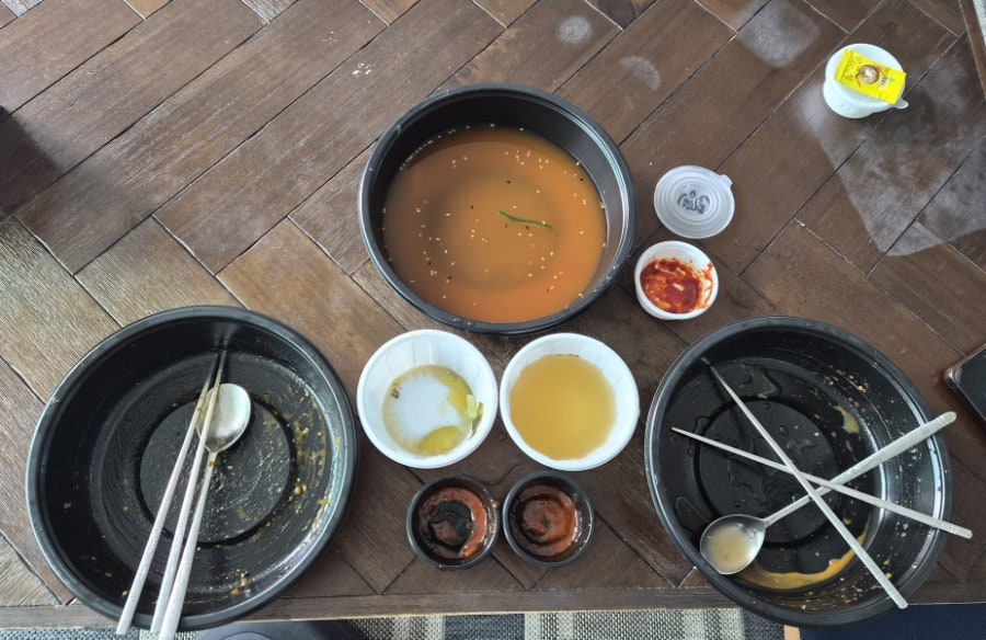 고기듬뿍대왕비빔밥&냉면 성연점 사진 3