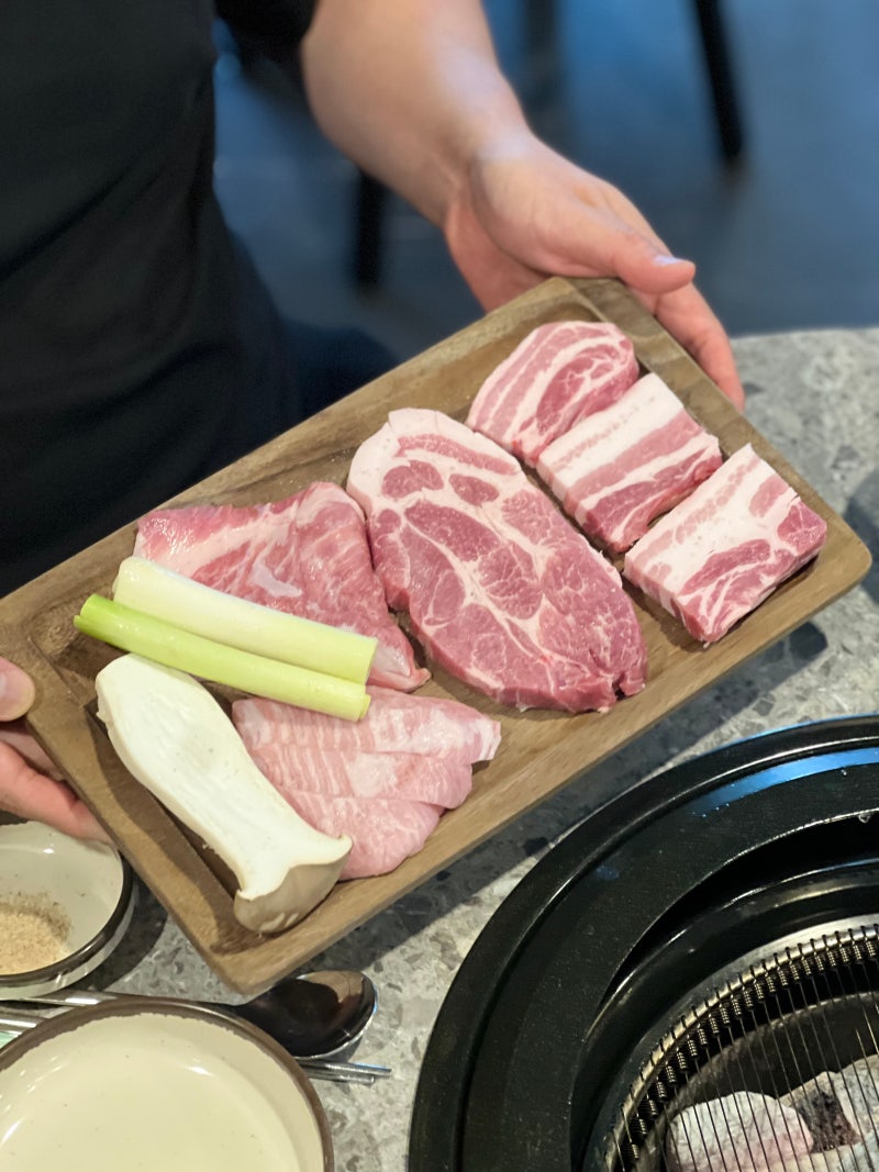 울산 명촌 고기집 초전숯불화로 삼겹살 맛집 추천 후기