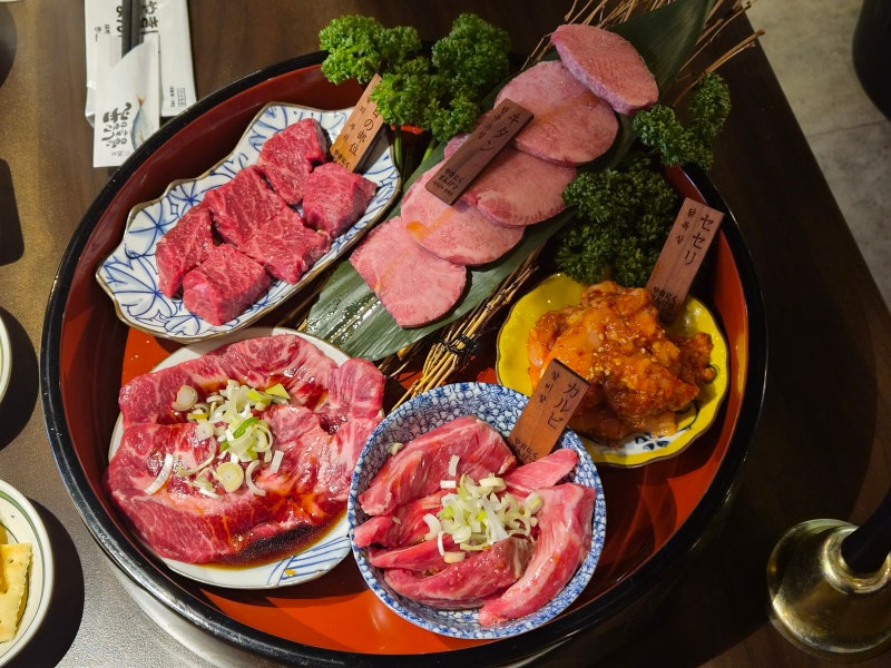 울산 삼산 소고기 맛집 고퀄리티 우설에 콜키지프리까지 있는 야끼니꾸 만게츠