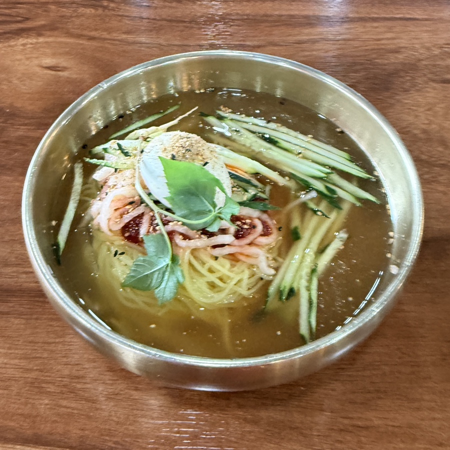 치자밀면 본점 사진 1