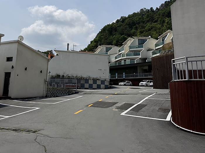 지금 여기 사진 4