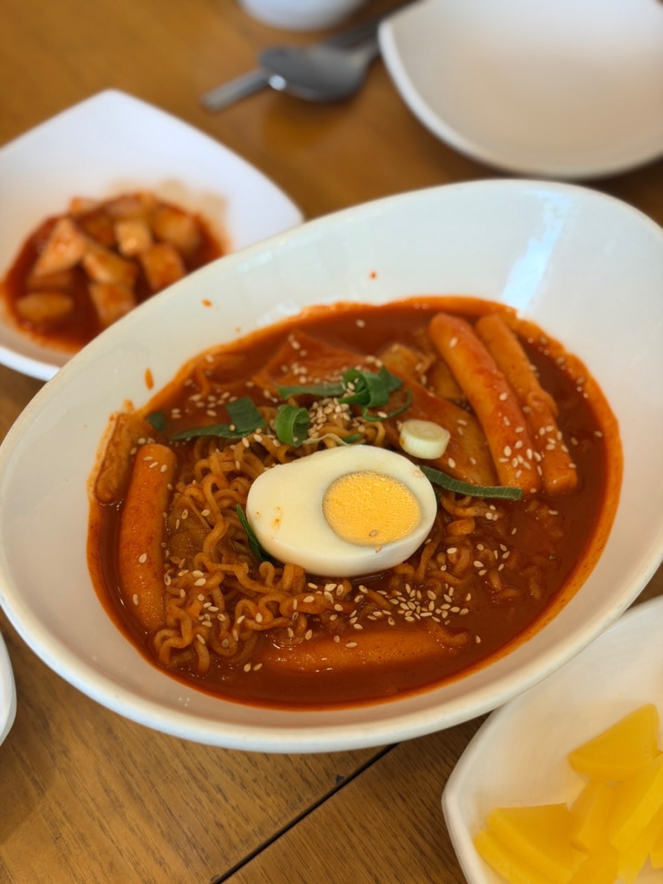 얌샘김밥 부산명지점 사진 3