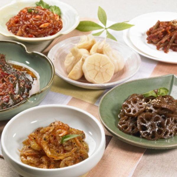 산아래한식뷔페 사진 4