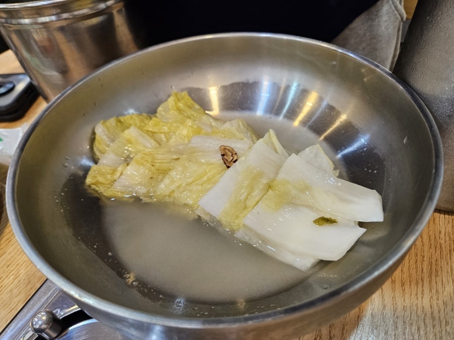 윤가네불타는닭갈비 오남본점 사진 4