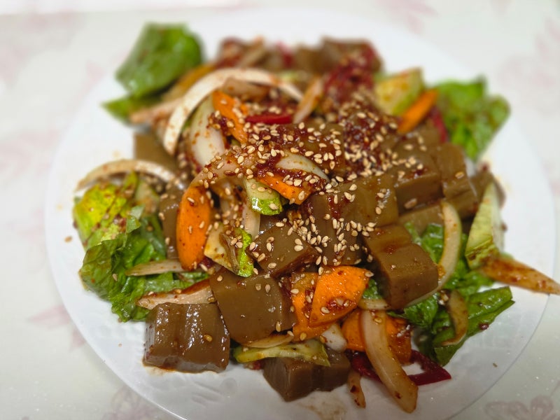 술안주로도 좋은 도토리묵무침 맛있게 만드는법 도토리묵무침 황금레시피