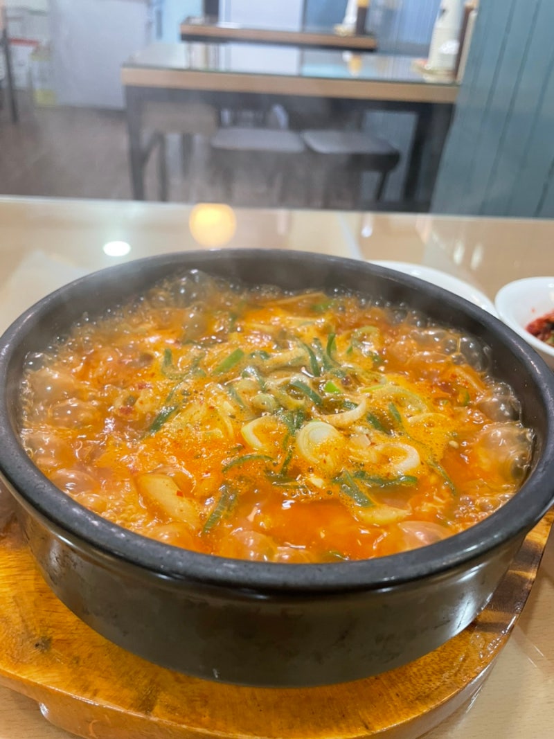 서울시청역 점심혼밥맛집돈까스지만 김치찌개보다 맛있어‼️ 뚝배기김치돈까스 전문점 ‘....