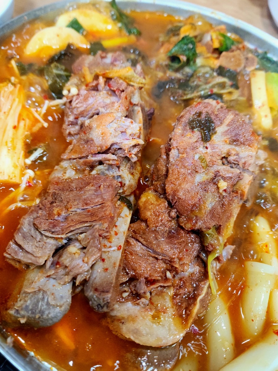 맛나감자탕 사진 2