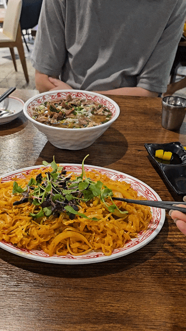 [DDP 맛집/카페] 동대문디자인플라자 식당가 위치, 메뉴, 베트남노상식당 & 허니프레소 후기