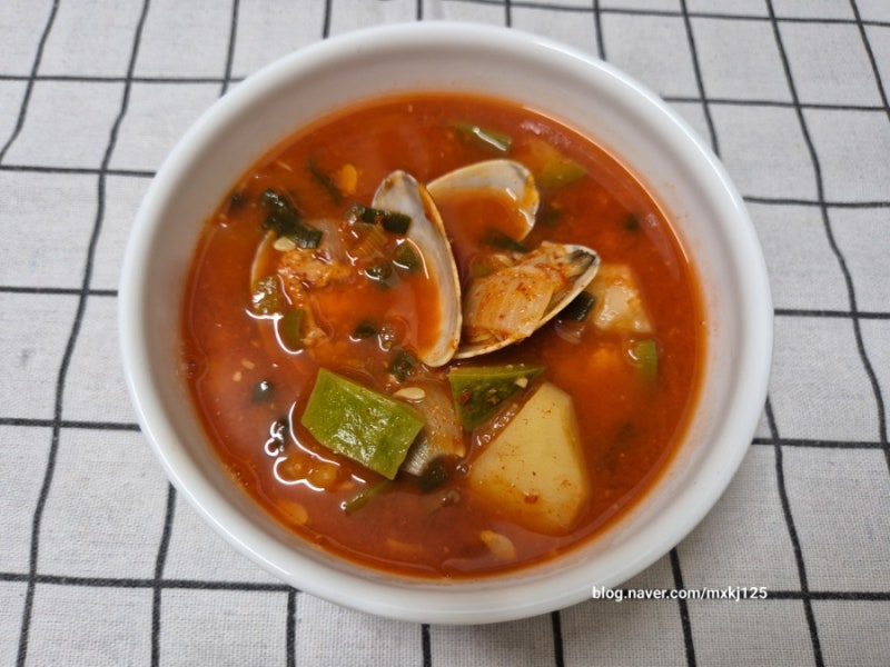 바지락고추장찌개