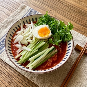 망향 비빔국수 레시피 김치비빔국수 양념장(삶은 계란 이쁘게 자르는 법)