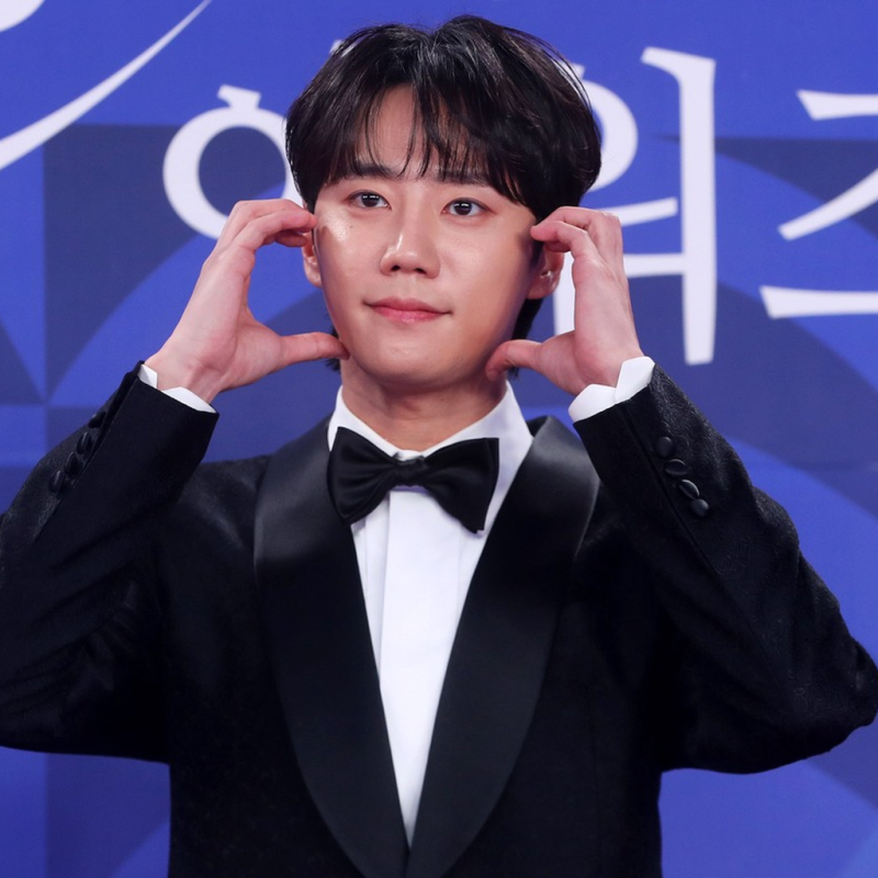 "창피해서 펑펑 울었다" 편의점 야간알바하다 매니저에게 들킨 아이돌