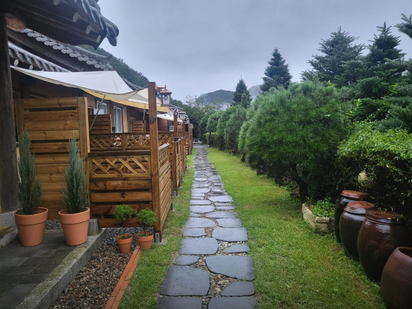 아지트 사진 1
