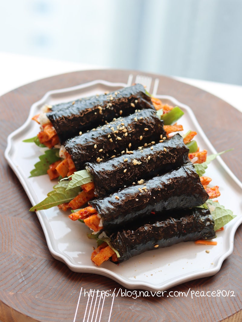 꼬마 김밥 만들기 매운 어묵김밥 레시피