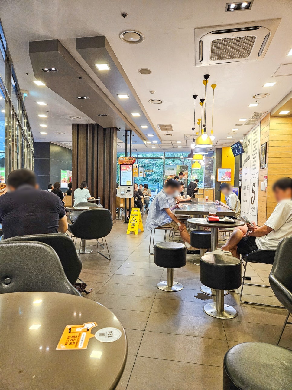 맥도날드 구로디지털점 사진 4