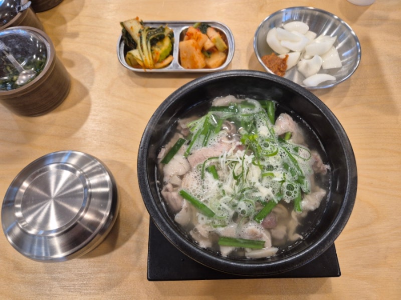 서울 강남 돼지국밥 맛집 십방 논현 맛집 경상도 사람이 추천하는 역삼동 돼지국밥