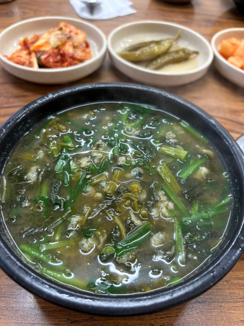 까치산역 해장국 맛집 청천 올갱이 해장국